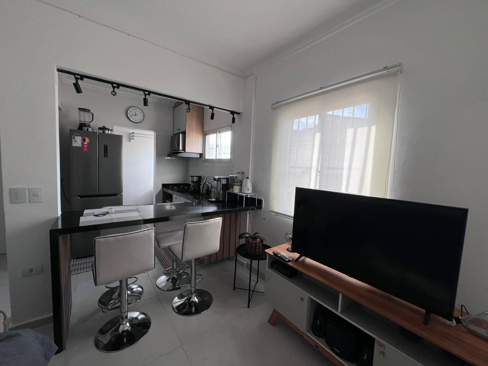 Canto Forte- Suite C/Varanda - Ate 5 Hospedes- Garagem - Wi Fi E 200 Metros Da Praia, 50 Metros Da Av Gastronomica Da Pg Прая-Гранди Экстерьер фото