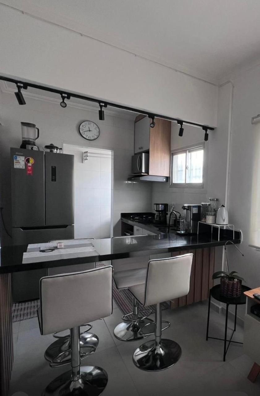 Canto Forte- Suite C/Varanda - Ate 5 Hospedes- Garagem - Wi Fi E 200 Metros Da Praia, 50 Metros Da Av Gastronomica Da Pg Прая-Гранди Экстерьер фото