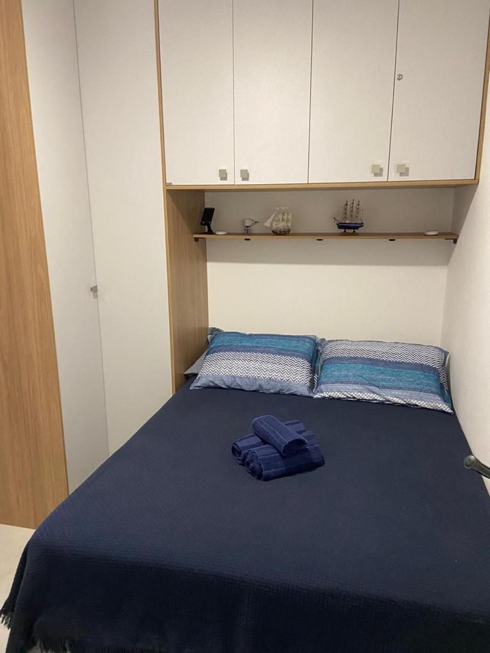 Canto Forte- Suite C/Varanda - Ate 5 Hospedes- Garagem - Wi Fi E 200 Metros Da Praia, 50 Metros Da Av Gastronomica Da Pg Прая-Гранди Экстерьер фото