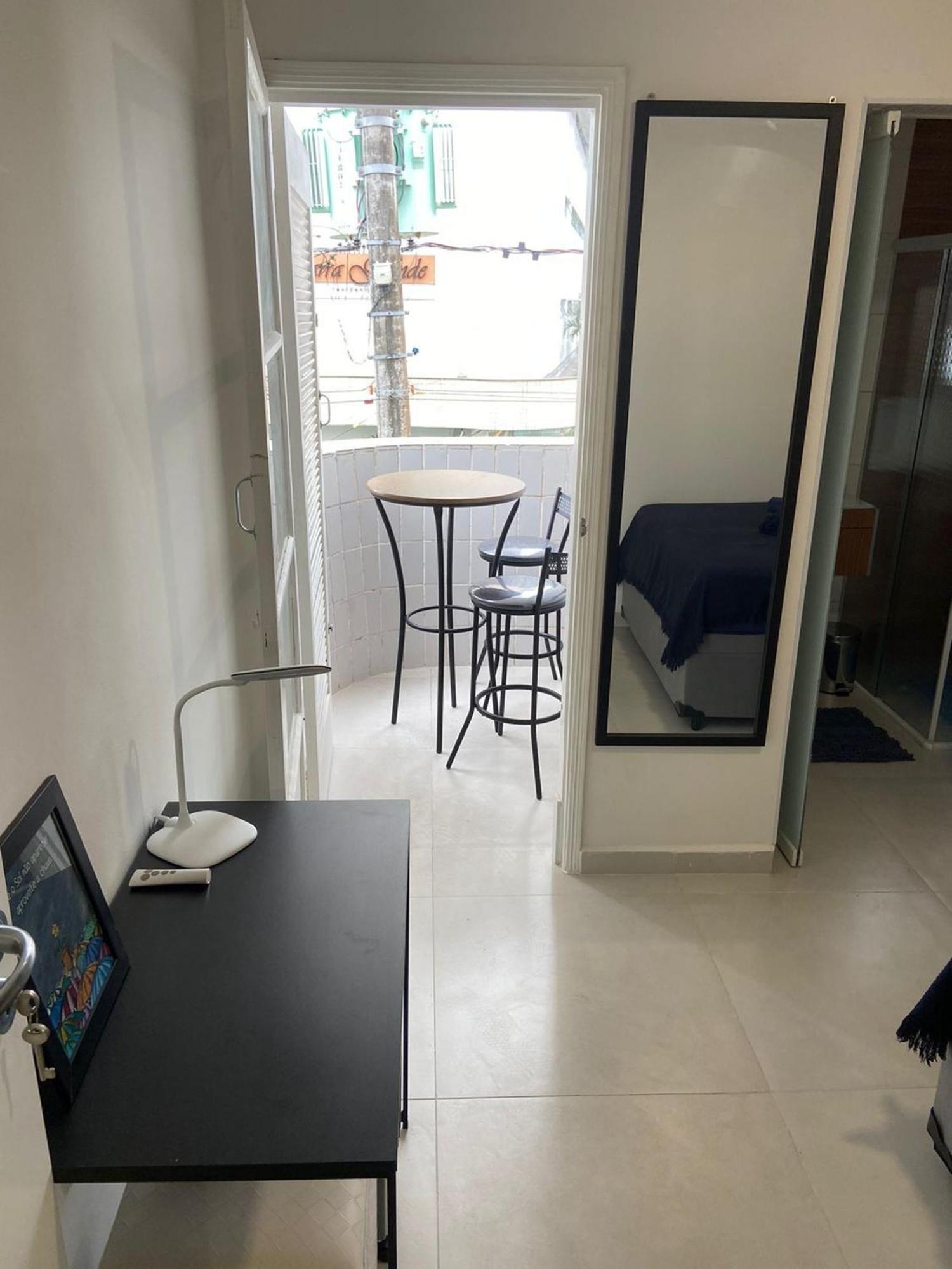 Canto Forte- Suite C/Varanda - Ate 5 Hospedes- Garagem - Wi Fi E 200 Metros Da Praia, 50 Metros Da Av Gastronomica Da Pg Прая-Гранди Экстерьер фото